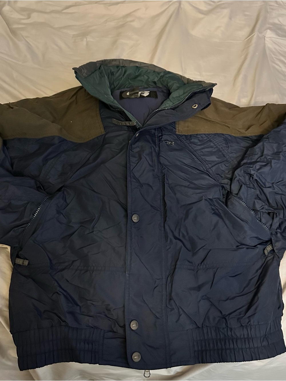 CB Bomber Jacket - vintage - size men Large - Ski Snowbaord jacket sweater rain